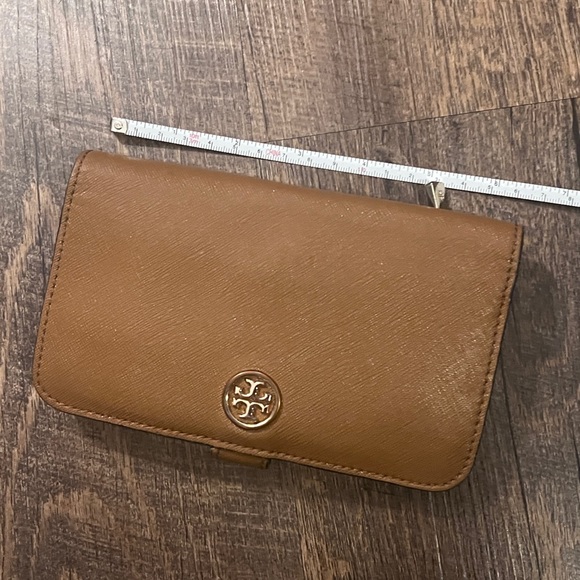 Tory Burch smartphone wallet - Picture 8 of 16